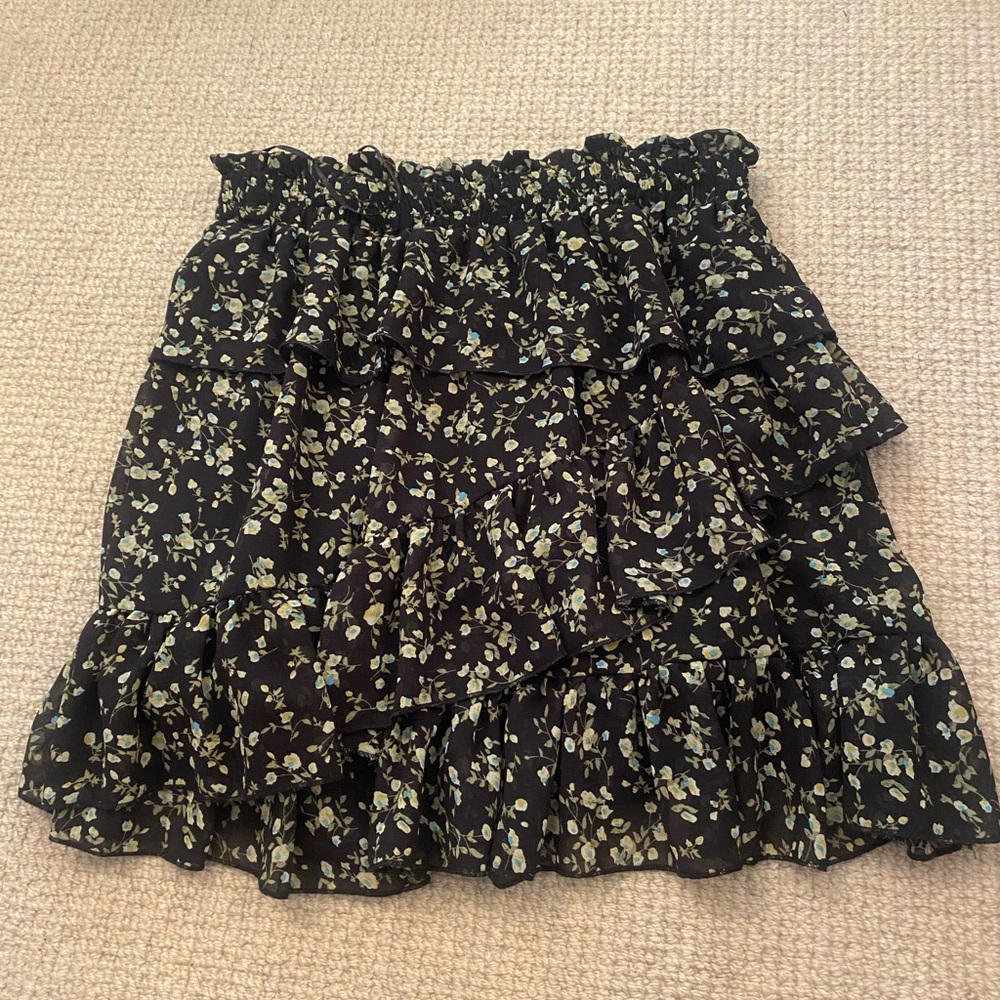 Black and Green Floral Fluffy Skirt